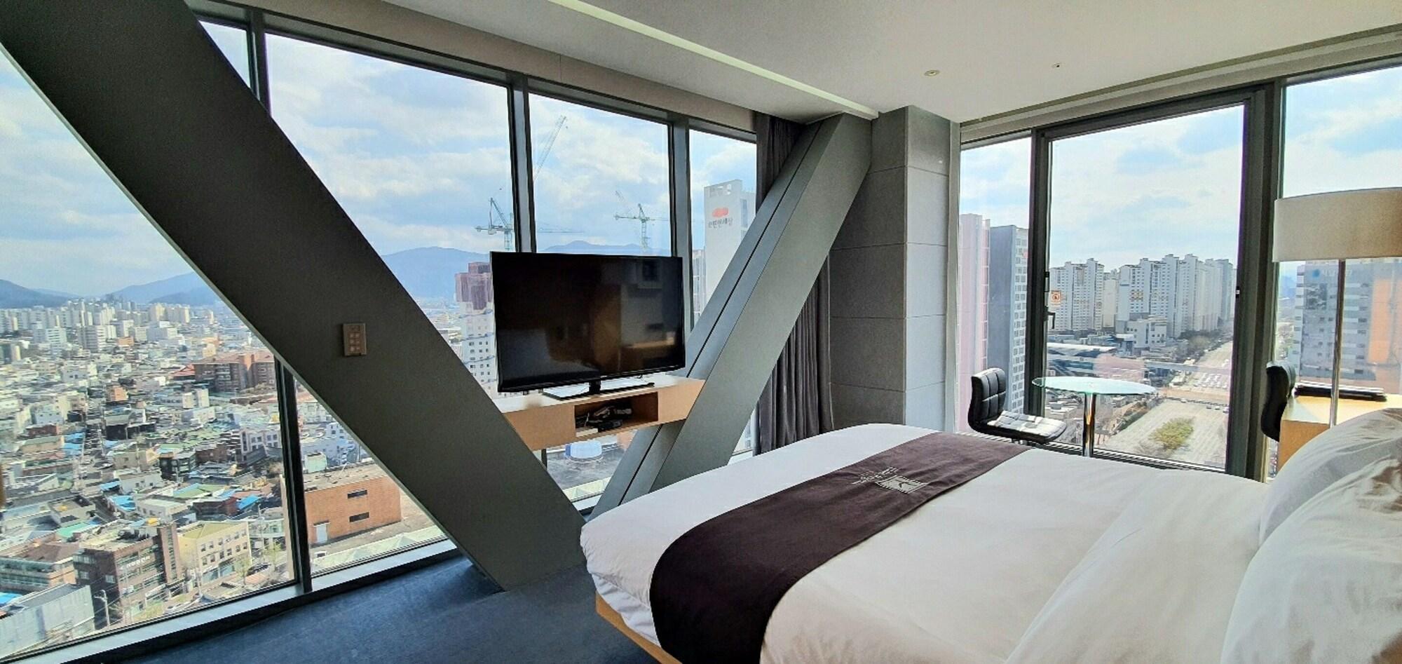 Eldis Regent Hotel Daegu Esterno foto