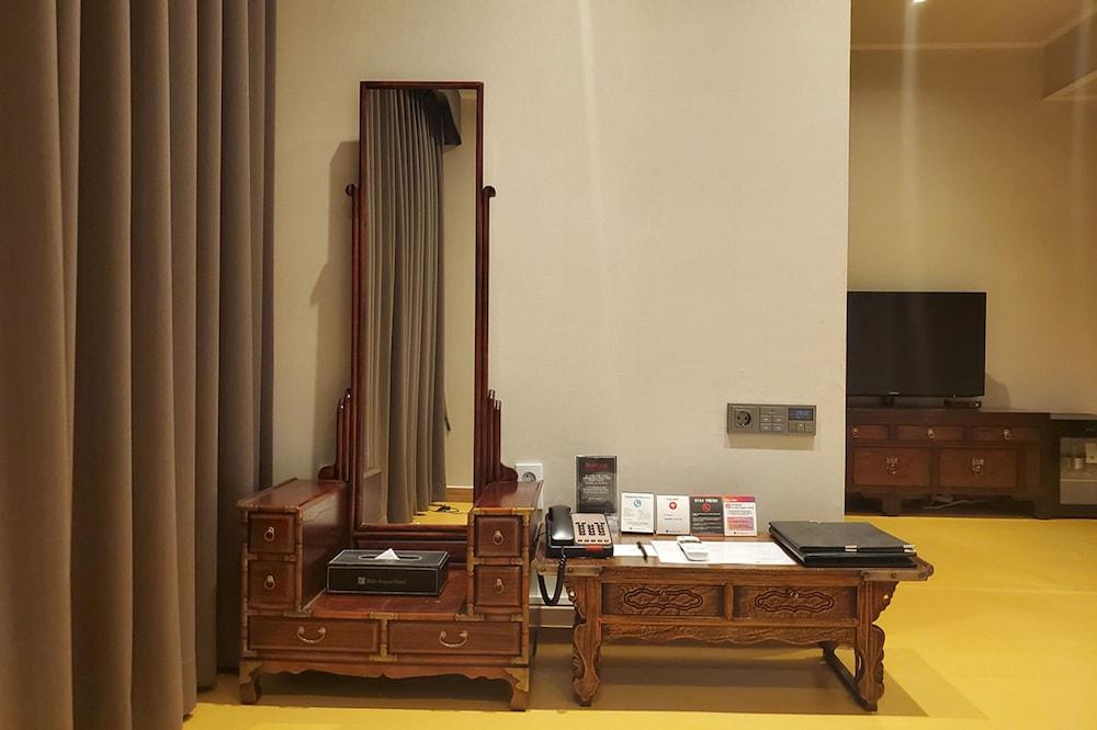 Eldis Regent Hotel Daegu Esterno foto